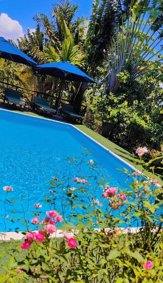 Bungalows Des Tropiques Nosy Be Exterior photo